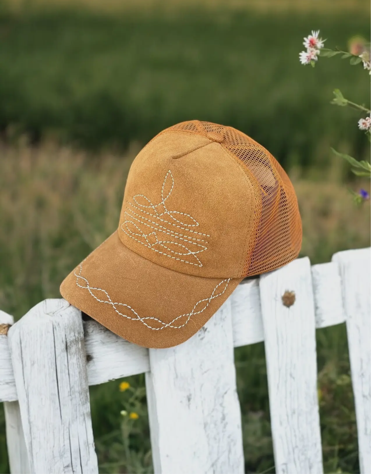 Tan Boot-stitch suede leather cap