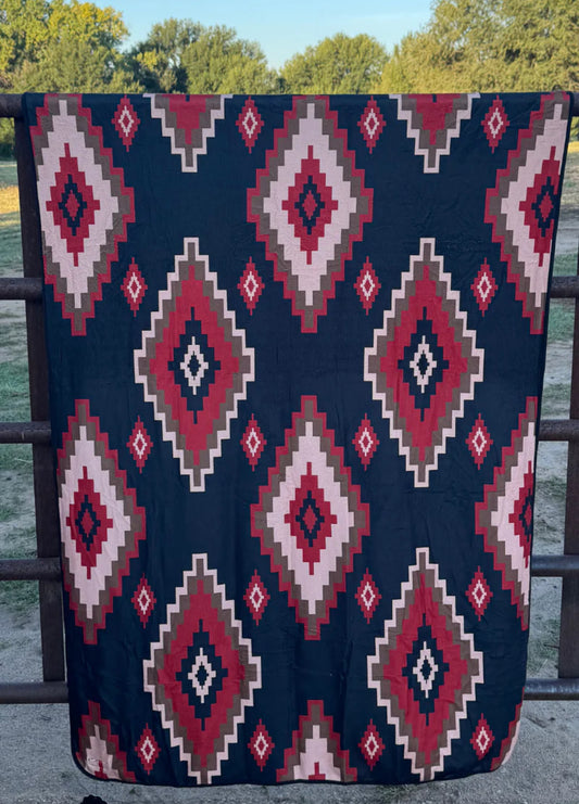 HOMESTEAD HOLLY BLANKET