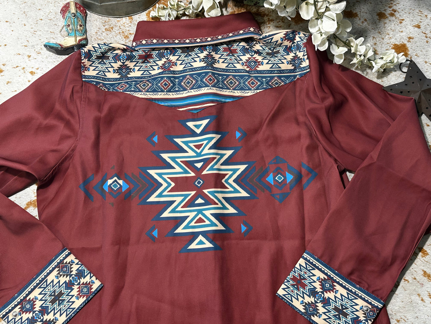 RUST AZTEC YOKE WESTERN BUTTON DOWN TOP