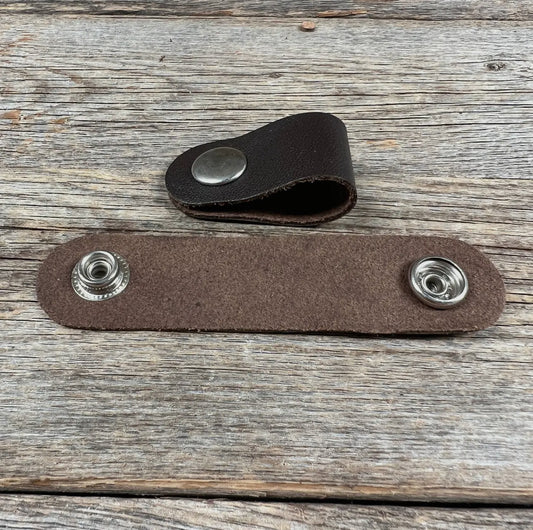 Topaz & Champagne Orange Gardenia
Fling. (Sold as a set.)