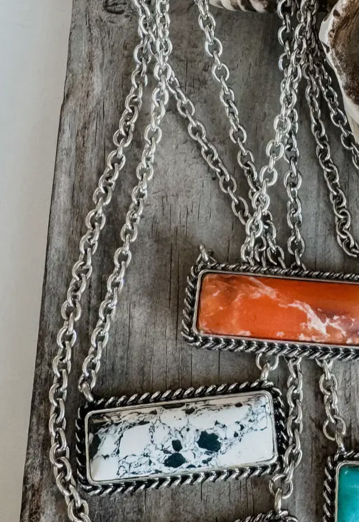 Western Semi Stone Bar Necklace WHITE & BLACK