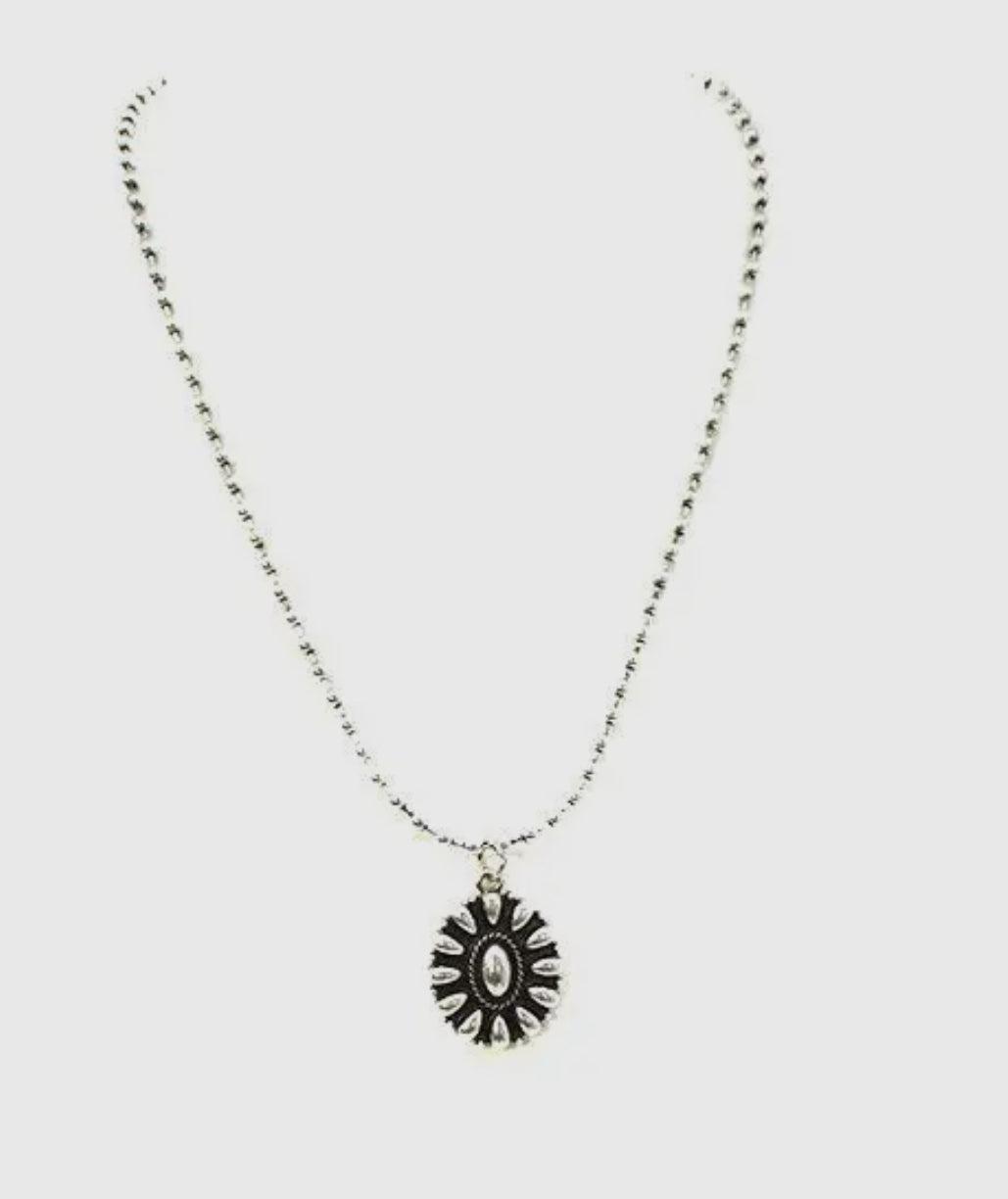 Western Concho Bubble Necklace