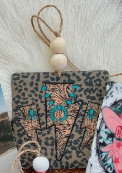 Western Cowgirl tooled leather and turquoise Felt Freshie *scent: Bourbon & Bow Tie -A soothing blend of rich dark oak and citrusy bergamot finished off with just a touch of baurbon.
