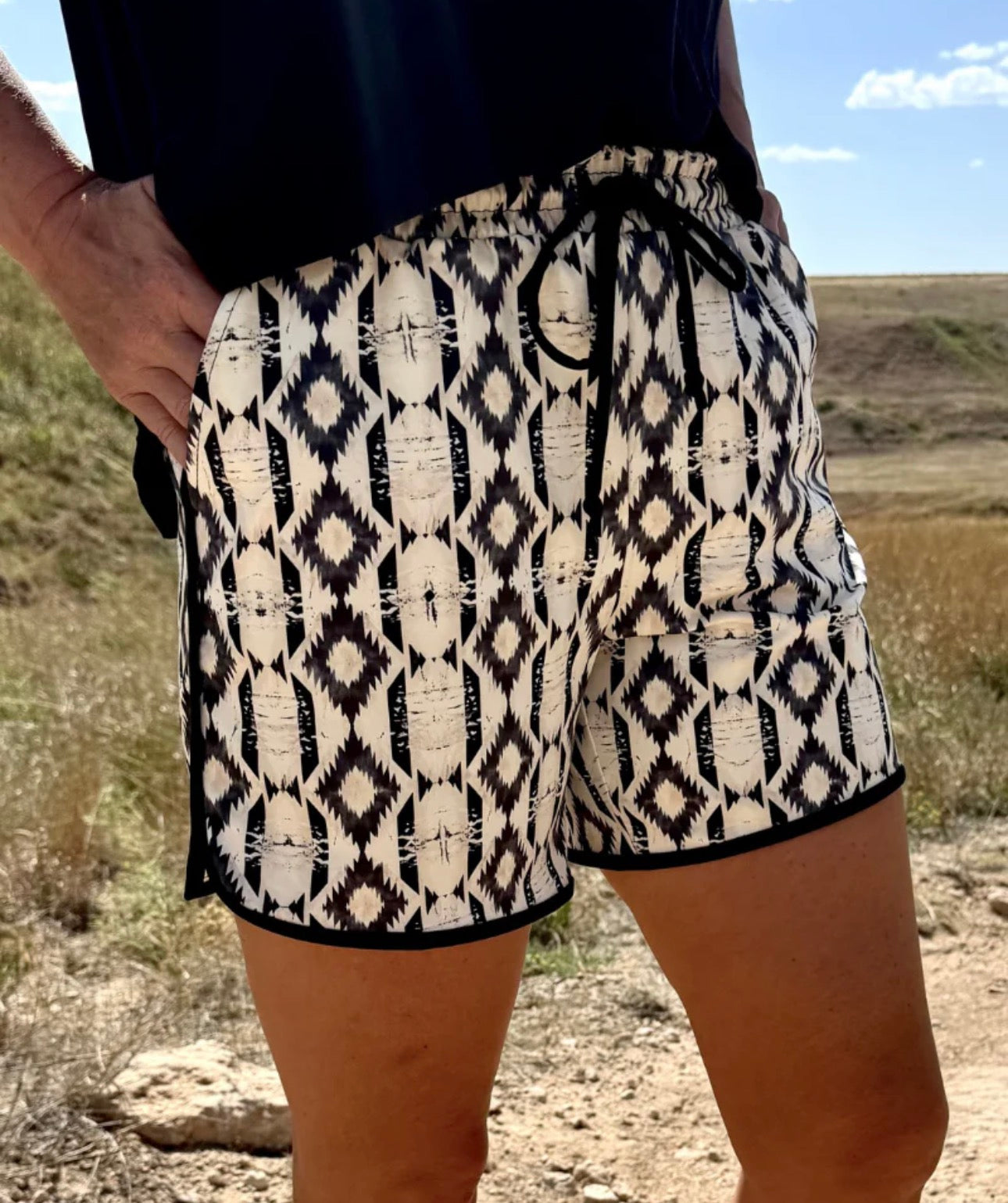 DESERT HAVEN LONG SHORTS