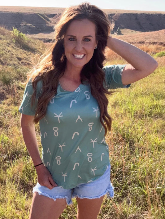 BRANDED LUCKY TOP