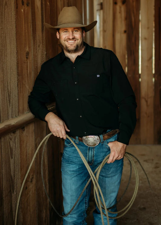 BLACK MEN'S BREEZE PERFORMANCE SHIRT