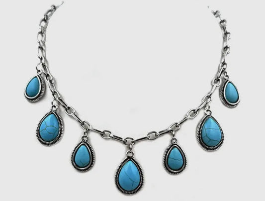 Western Teardrop Charm Necklace
