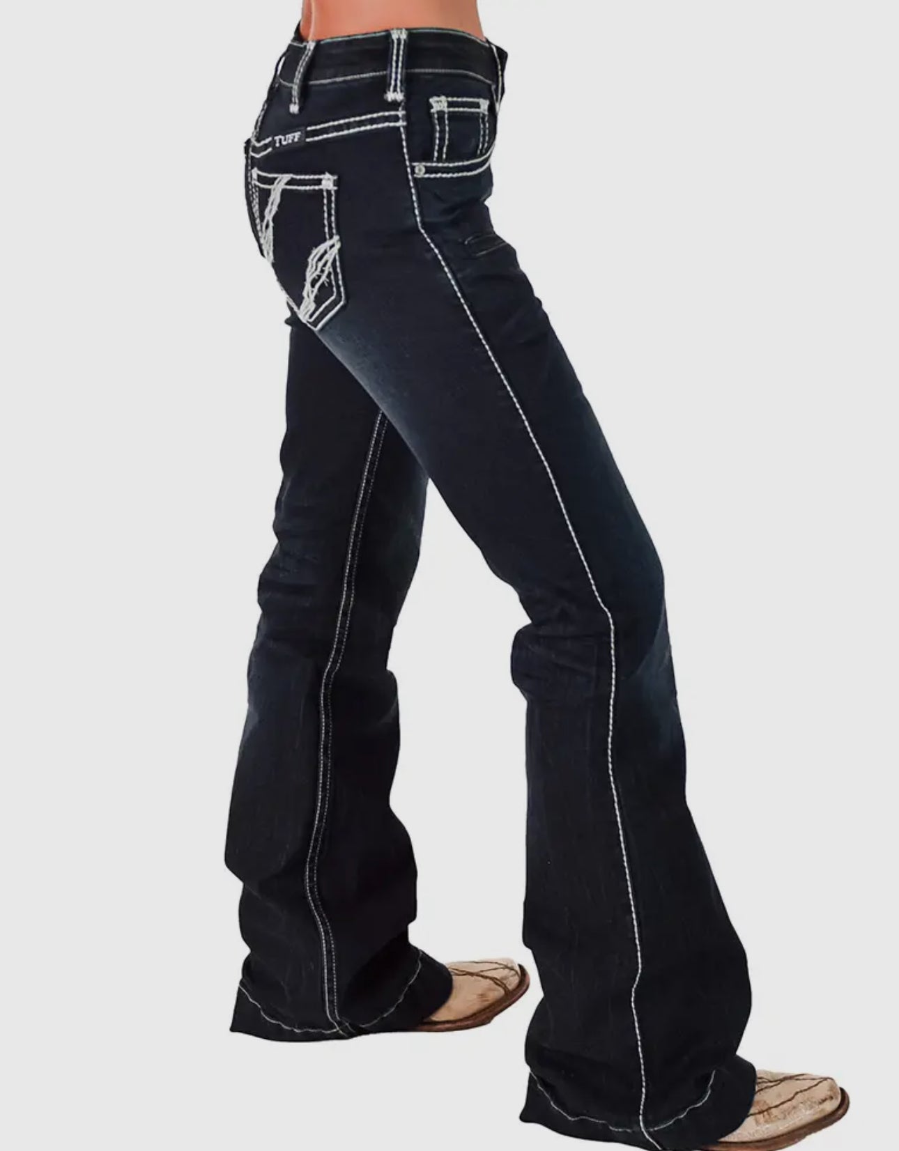 Cowgirl Tuff Co. Gem Trouser with 2 offset cellphone pockets.