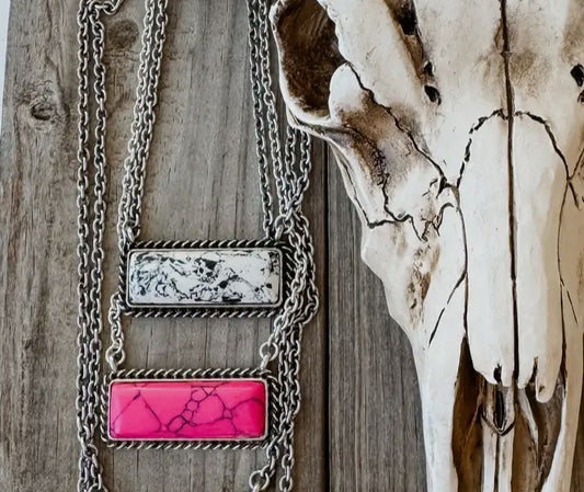 Western Semi Stone Bar Necklace WHITE & BLACK