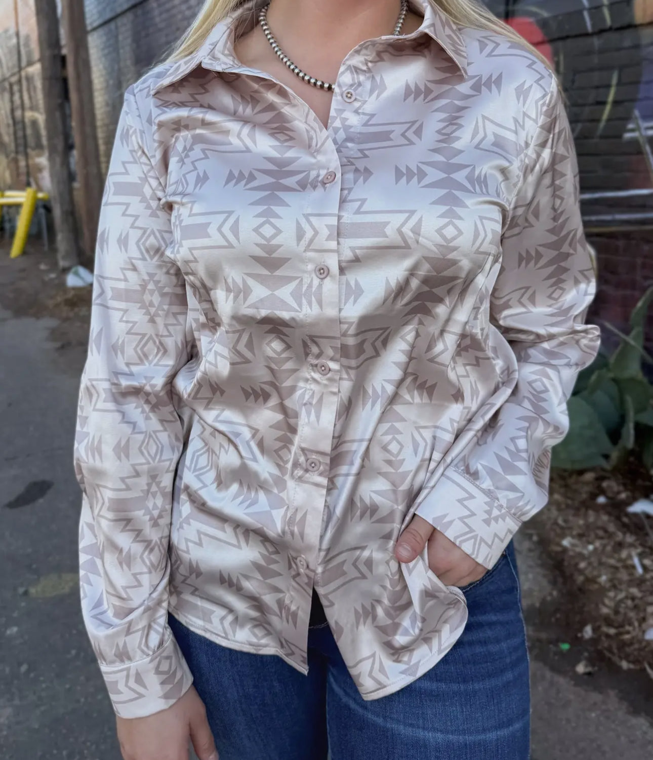 Shiner Silky Button Up **SALE was 41.50 NOW 30.00 All sale items are final & no returns on sale items.