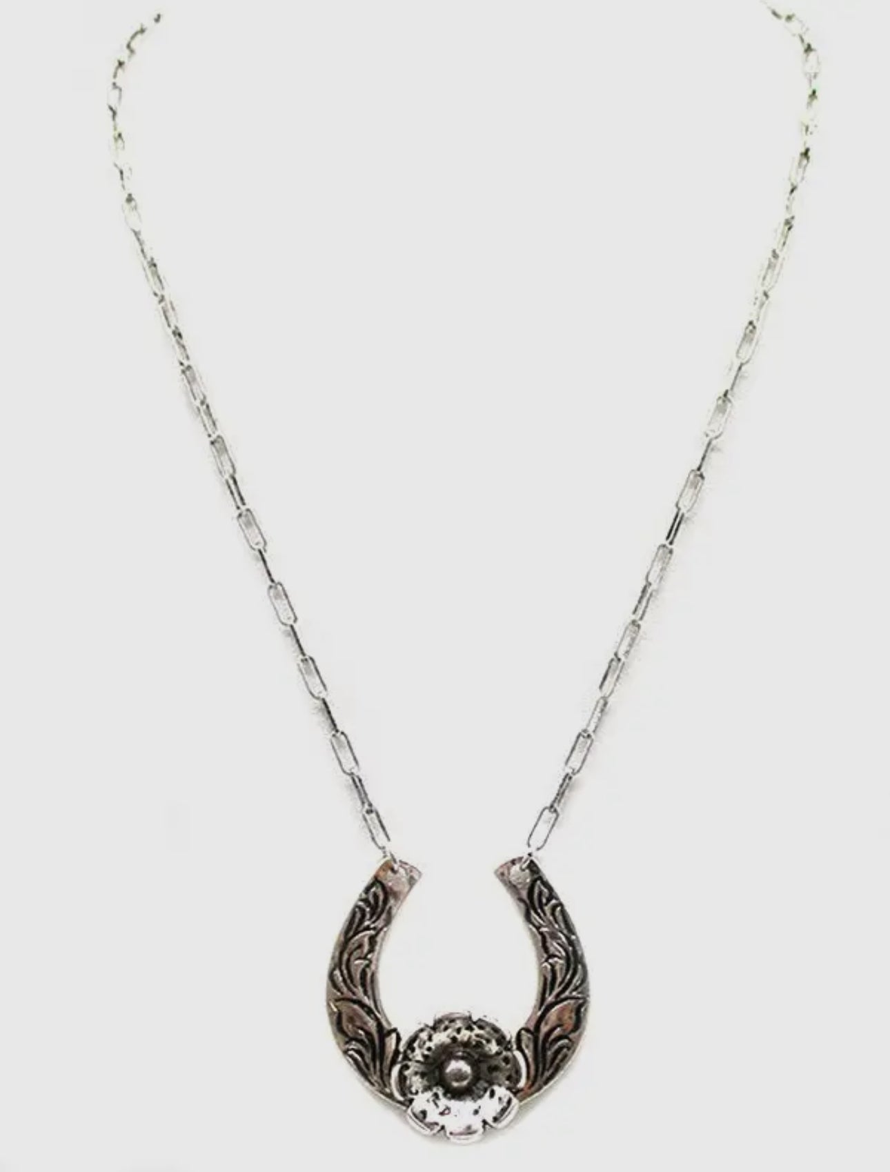 Western Horseshoe Flower Necklace