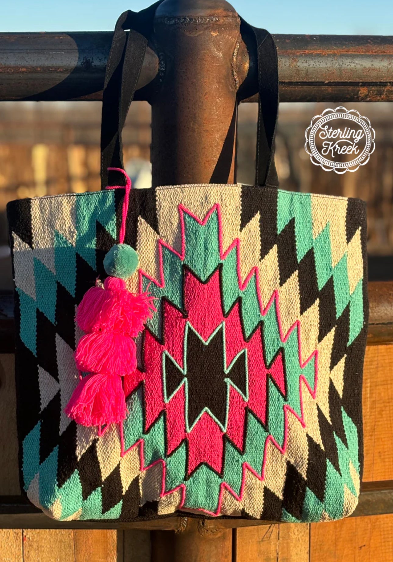 MEET ME IN MONTANA XL TOTE