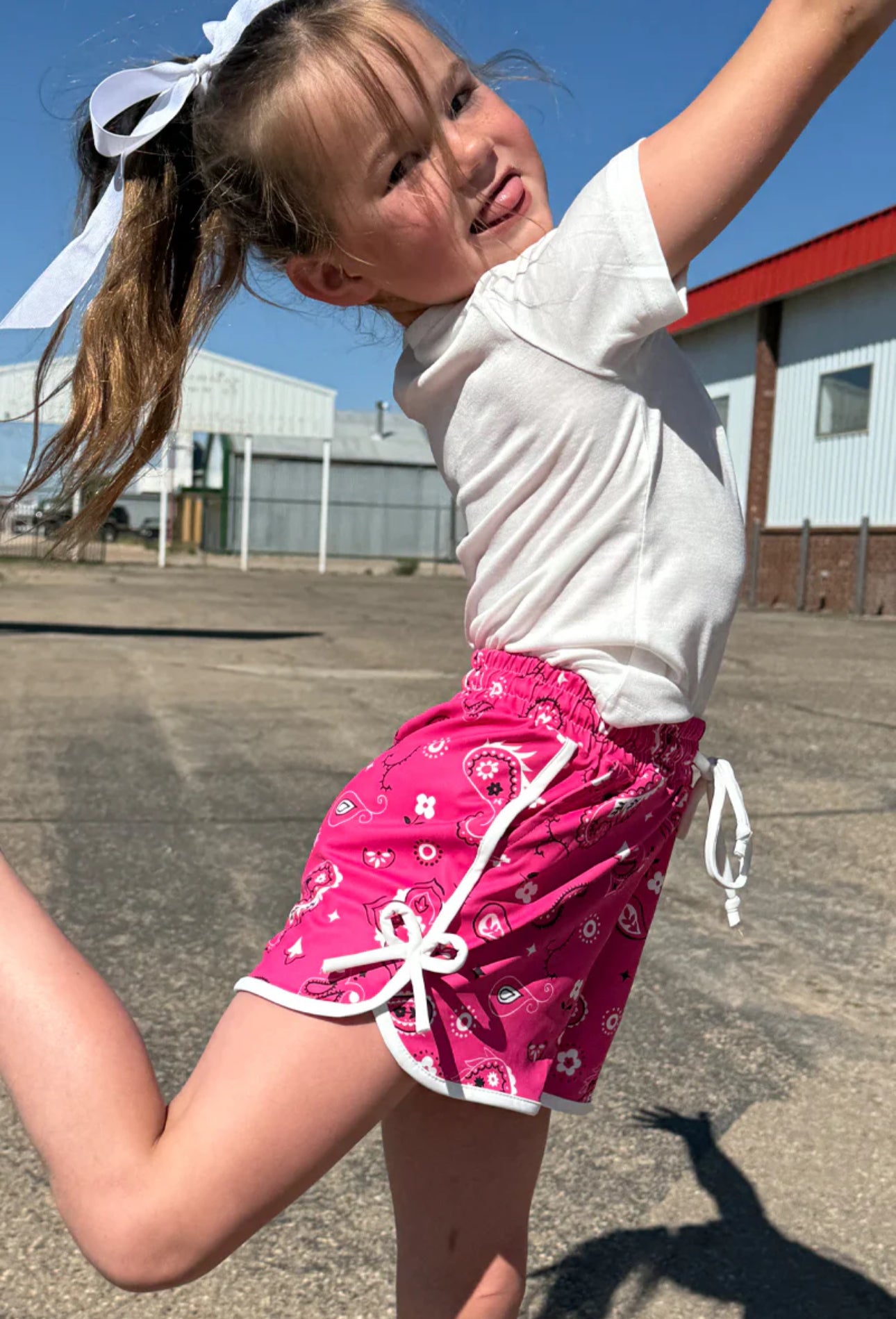 BANDANA BABE HOT PINK SHORTS KIDS ** SALE was 25.90 NOW 14.00 All sale items are final & no returns on sale items.