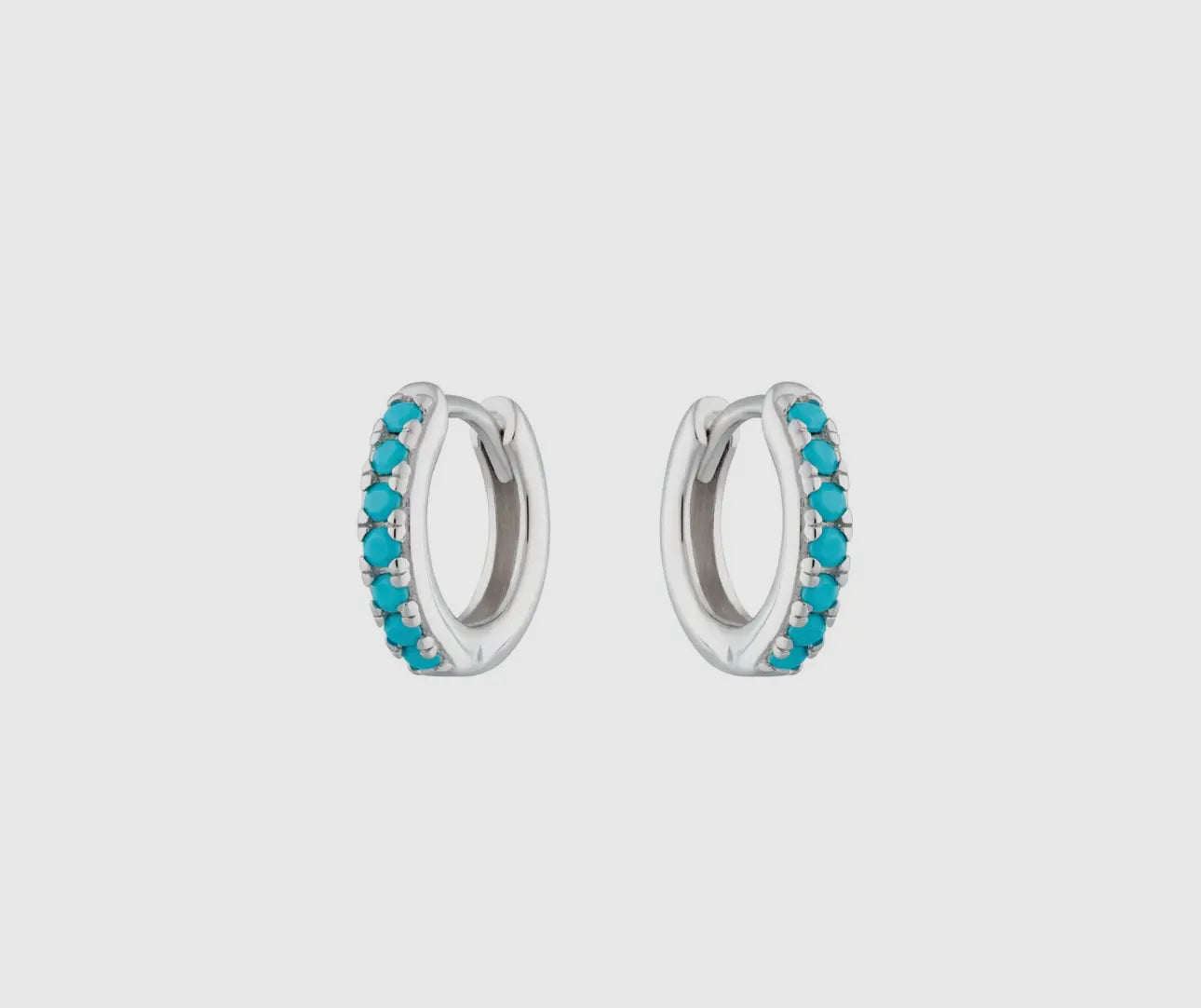 Turquoise Stone Huggies Hoops (10 mm). Sterling Silver (925).