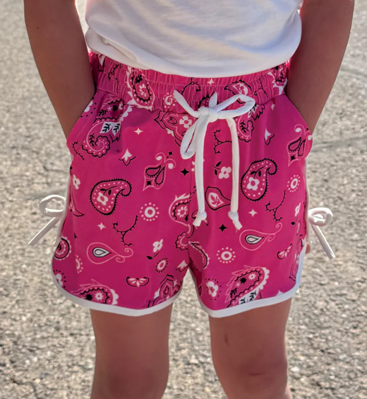 BANDANA BABE HOT PINK SHORTS KIDS ** SALE was 25.90 NOW 14.00 All sale items are final & no returns on sale items.
