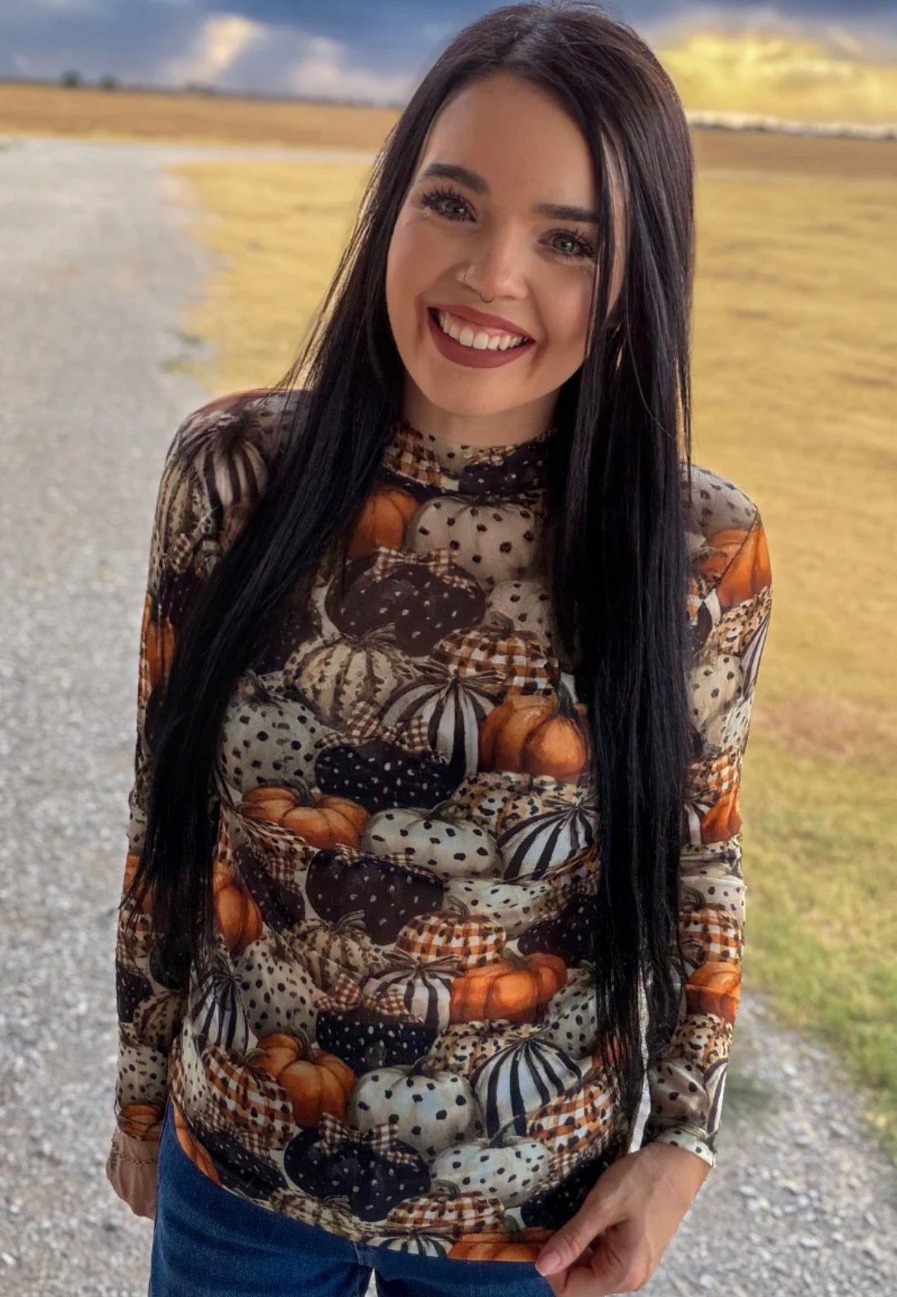 FALL CHARM MESH TOP