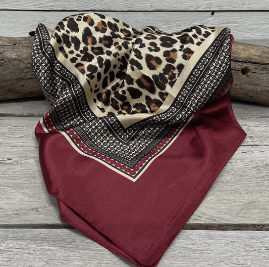 35X35" Wine Leopard Print Wild Rag